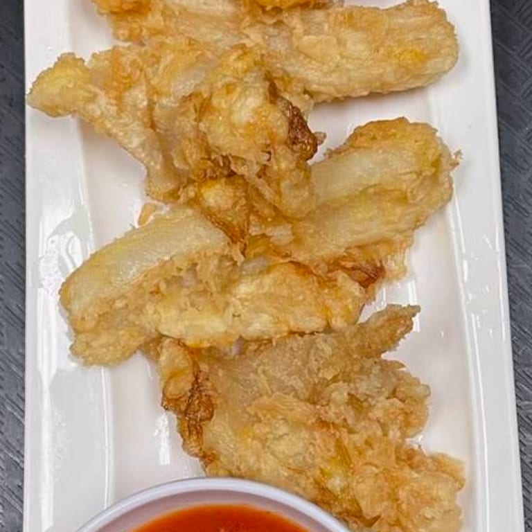 Crispy Calamari: A Vietnamese Delight