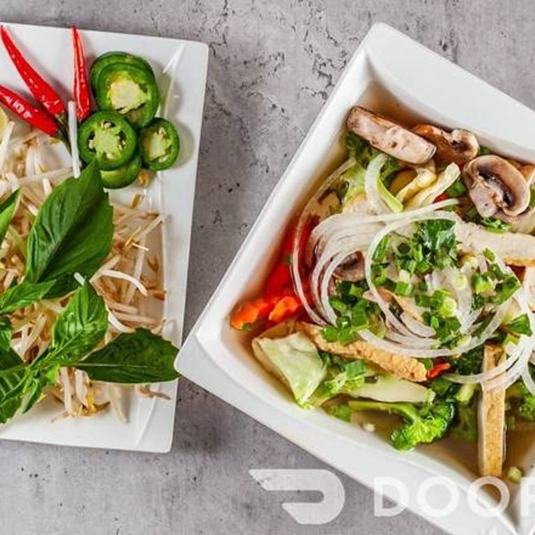 Authentic Vietnamese Pho and Noodle Soups